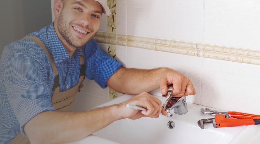 Professional same day plumber in Elkhart, IA